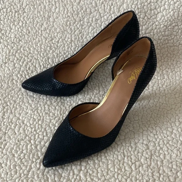 Mossimo Supply Co. Faux Snakeskin Stiletto Heels - Picture 1 of 13